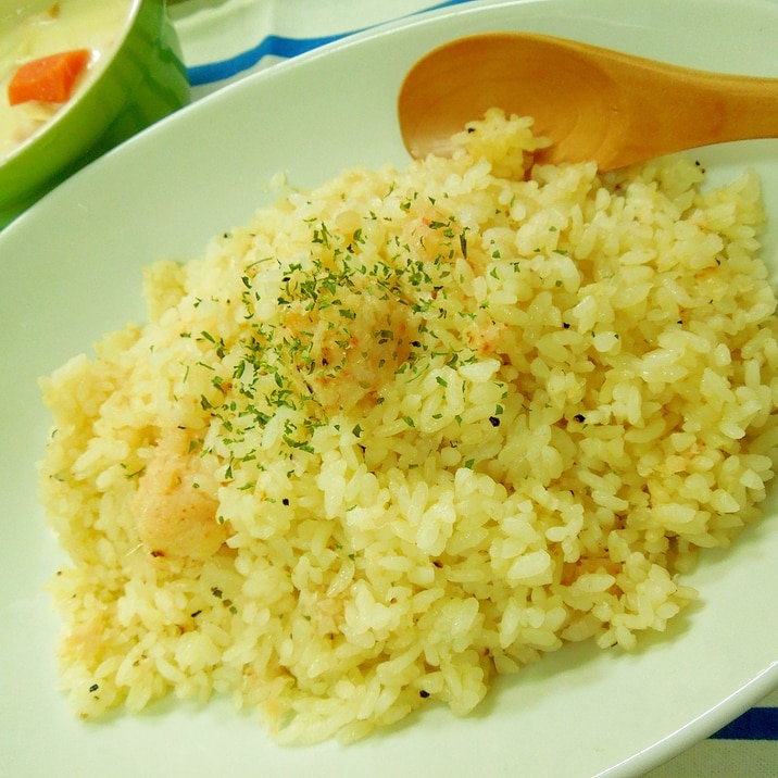 カニ缶とコンソメで☆炊飯器におまかせカニピラフ